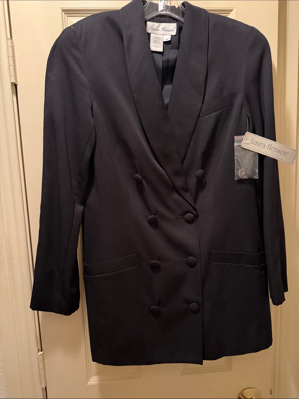 Laura Henson Women's Black Double-Breasted Blazer